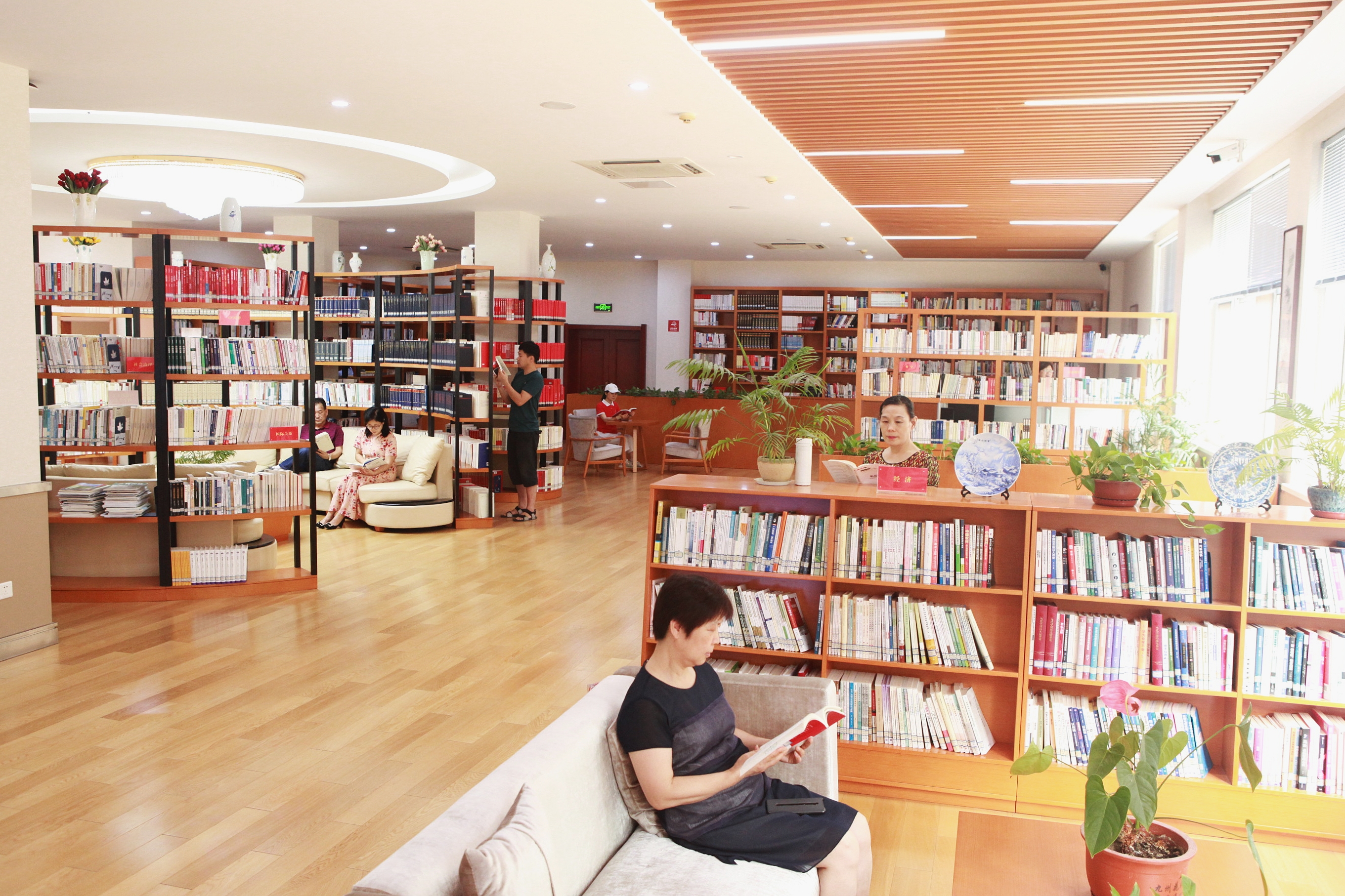 20220826-省委黨校(安徽行政學院)獲評2021年度十佳閱讀推廣空間3 20220826-省委黨校(安徽行政學院)獲評2021年度十佳閱讀推廣空間3