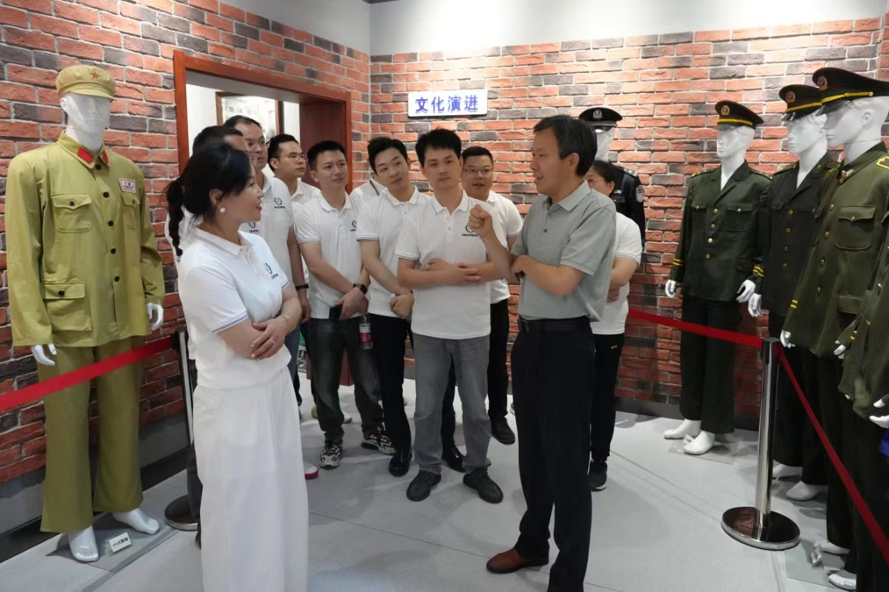 1718954622118 1718954622118