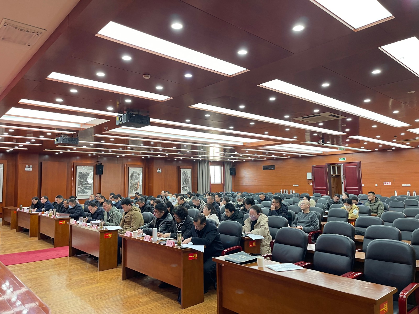 1737082813429 1737082813429