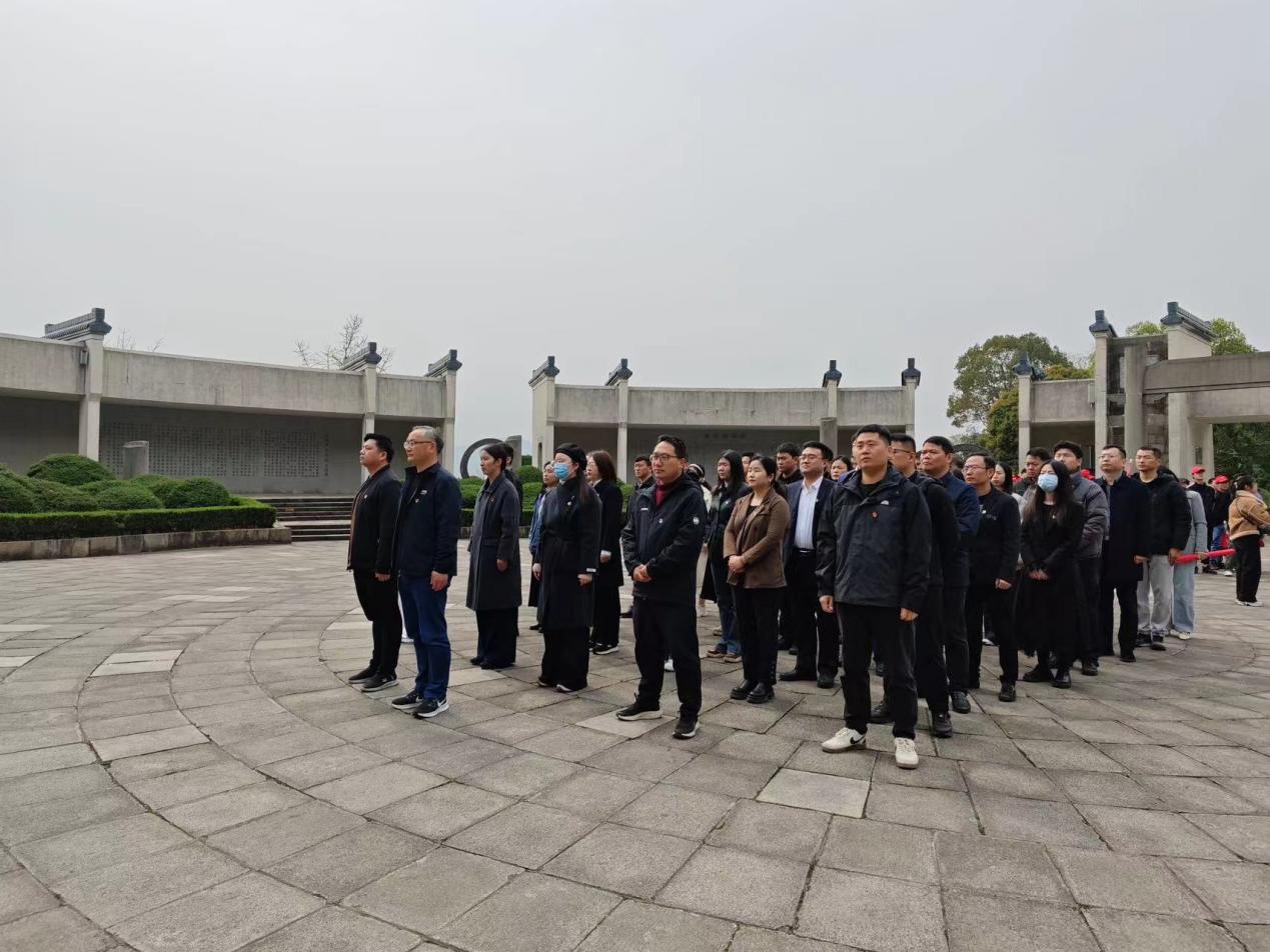 1743564370036 1743564370036